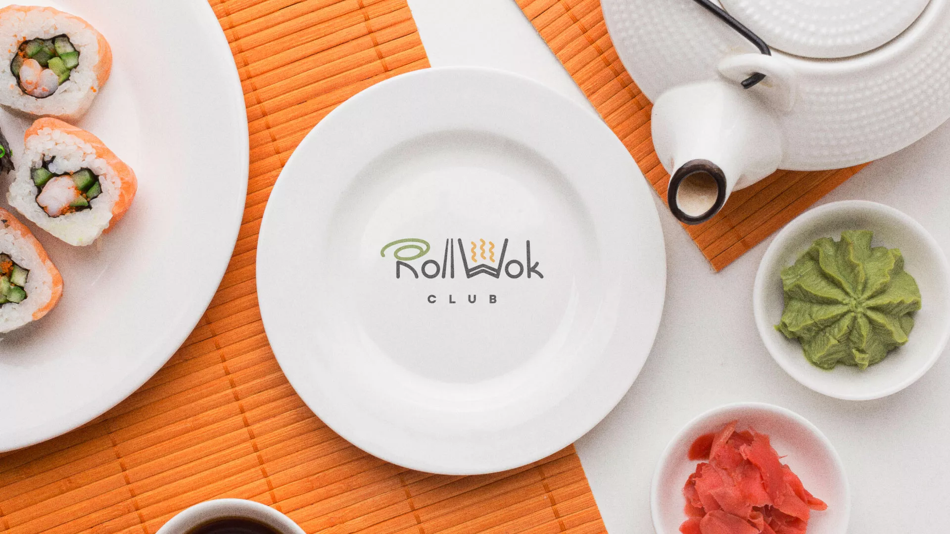 Разработка логотипа и фирменного стиля суши-бара «Roll Wok Club» в Касимове